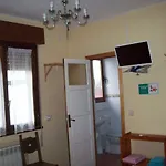 Πανσιόν Pinos