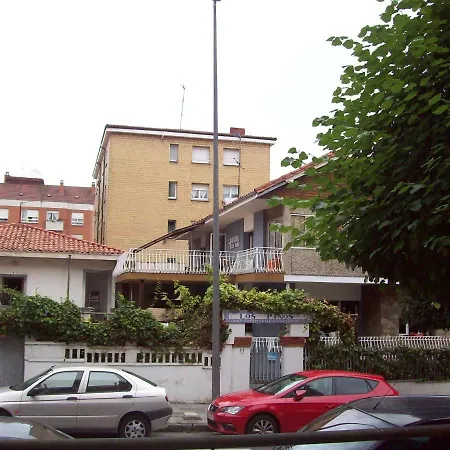 Pinos